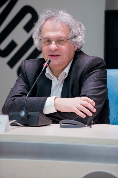 Encuentro con Amin Maalouf